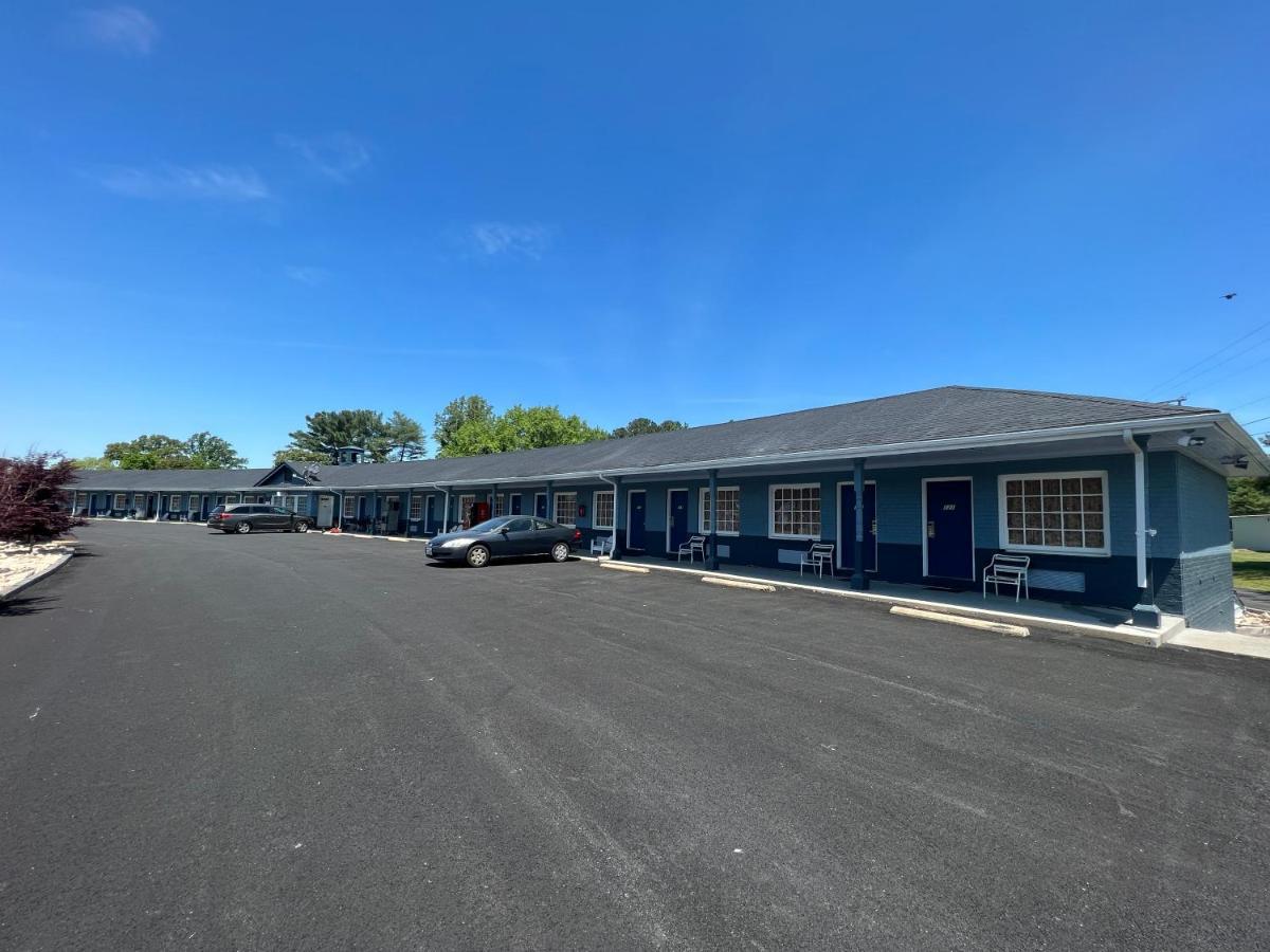 Washington & Lee Motel 2*